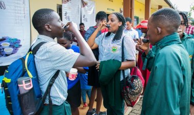 Rich Chinese culture wows culture lovers in Rwanda