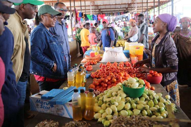 World food prices fall slightly in November: FAO