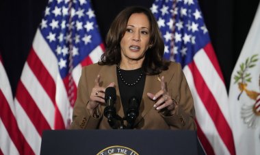 Harris accepts presidential nomination as Democratic National Convention closes